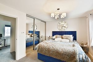 Photo 13- click for photo gallery